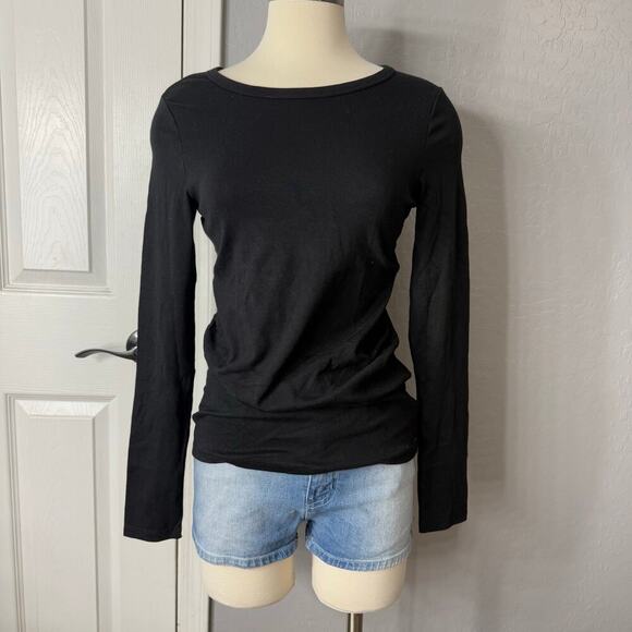 Gap Maternity Black Crewneck Long Sleeve Tee, S - Picture 1 of 5
